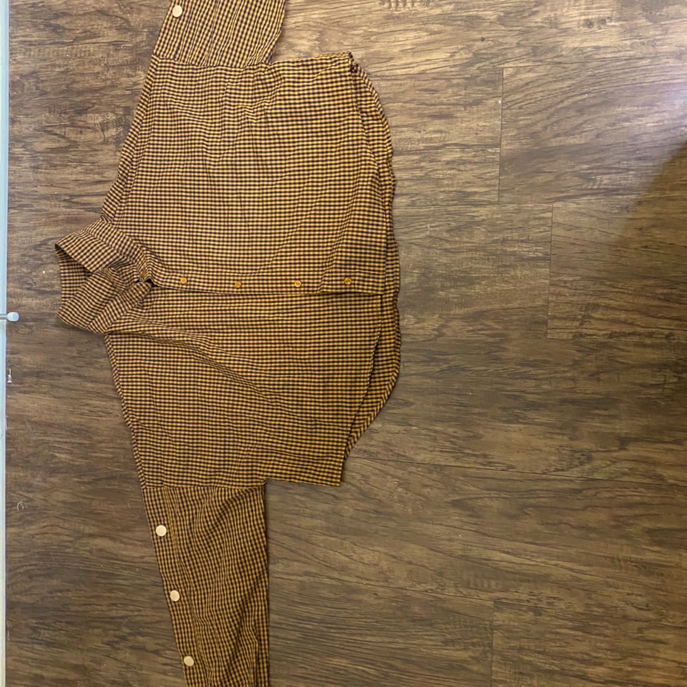 Fall button-up crop Top